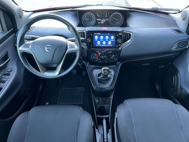 Lancia Ypsilon 51 kW image number 7