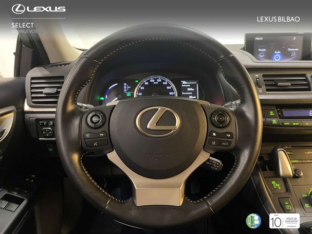 Lexus CT 200h 100 kW image number 17