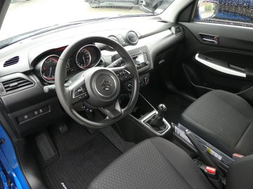 Car image 9