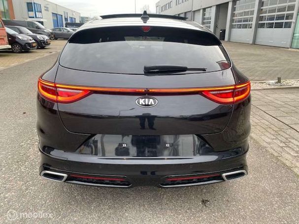 Kia ProCeed 1.4 T-GDI GT Line 103 kW image number 3