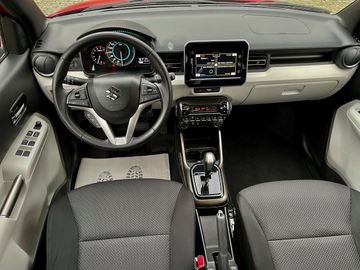 Car image 12