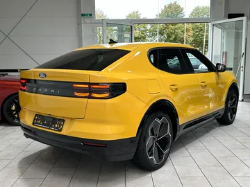 Car image 33