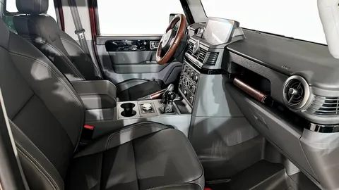 Car image 5