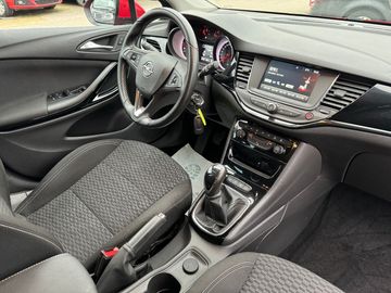 Car image 16