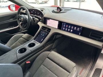 Car image 37