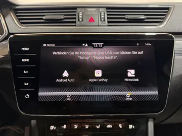 Car image 37