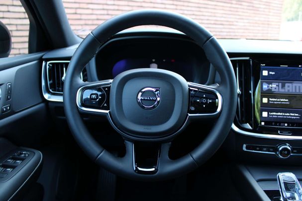 Volvo S60 B4 Plus 145 kW image number 4