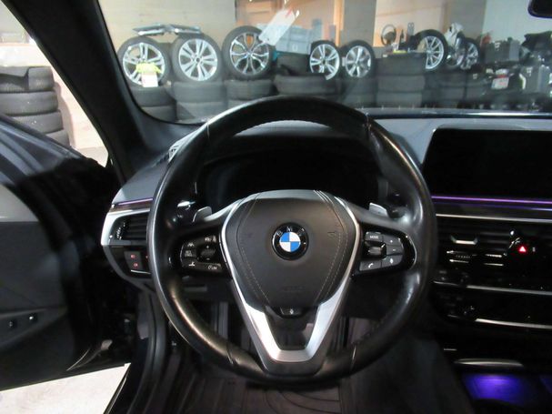 BMW 530 e 218 kW image number 13