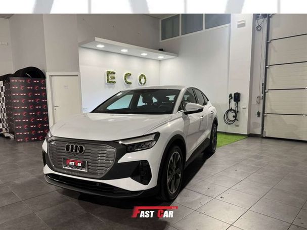 Audi Q4 45 e-tron Business 210 kW image number 1