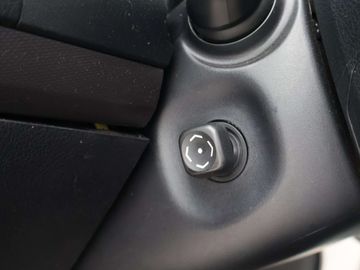 Car image 41