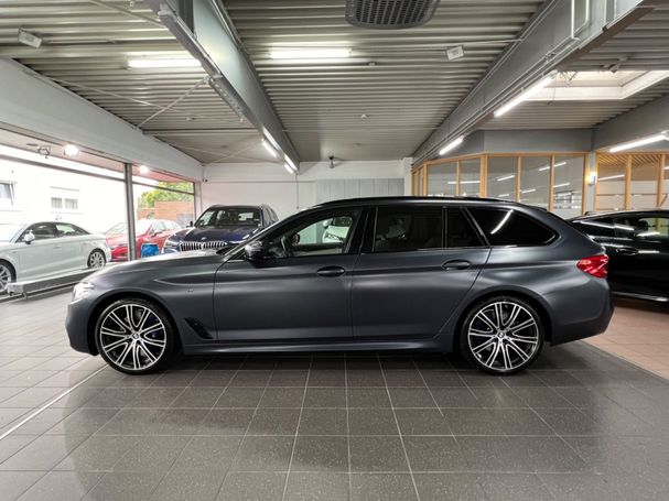 BMW 540i Touring xDrive 250 kW image number 6