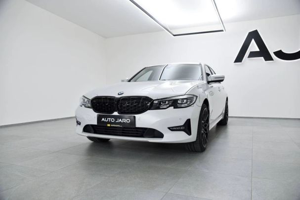 BMW 320d xDrive 140 kW image number 14