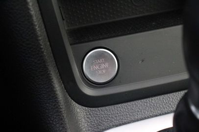 Car image 41