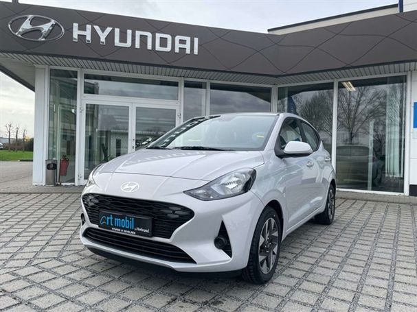 Hyundai i10 49 kW image number 1