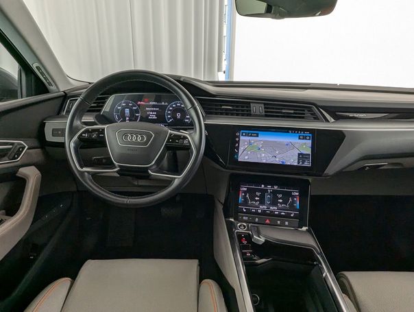 Audi e-tron 50 quattro Advanced 230 kW image number 14