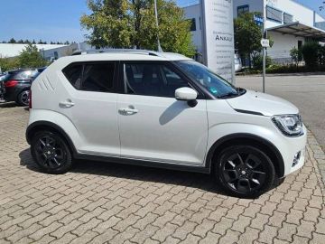 Car image 4