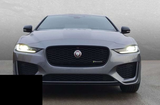 Jaguar XE 184 kW image number 2