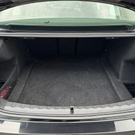 Car image 34