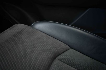 Car image 39