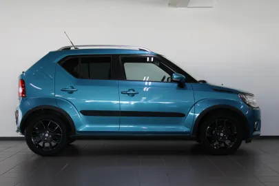 Car image 2