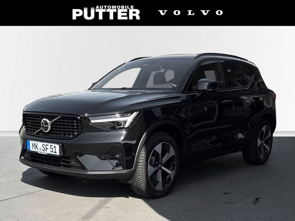 Volvo XC40 B3 Plus Dark 120 kW image number 1