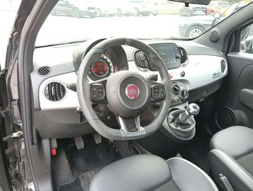 Car image 12