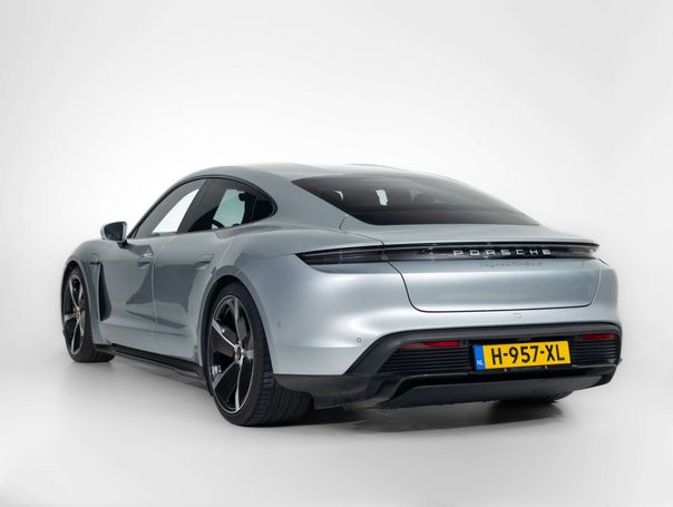 Porsche Taycan Turbo S 560 kW image number 3