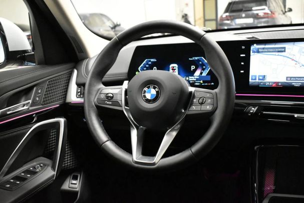 BMW X1 sDrive18i 100 kW image number 10