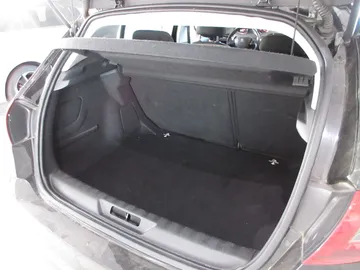 Car image 29