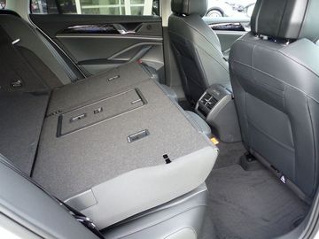 Car image 36