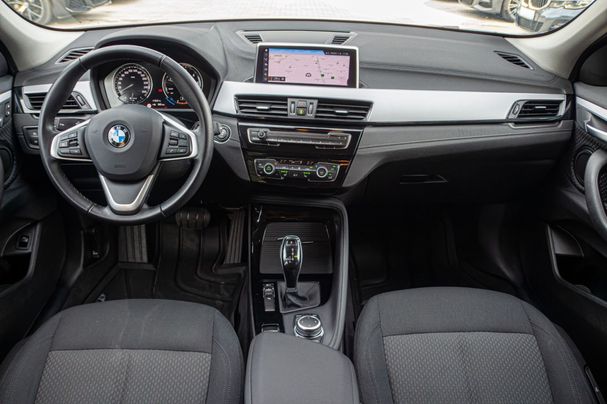 BMW X2 sDrive18d Advantage 110 kW image number 9