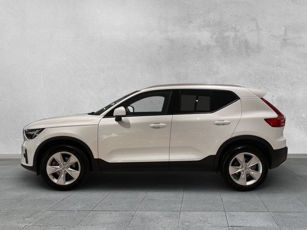 Volvo XC40 B4 Core 147 kW image number 11