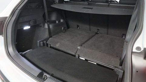 Car image 41