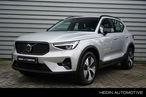 Volvo XC40 Recharge T4 Plus Dark 155 kW image number 1