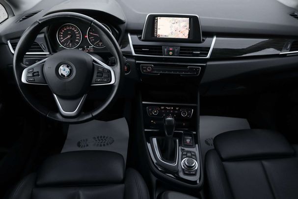 BMW 220i Active Tourer 141 kW image number 9