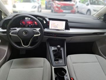 Car image 13