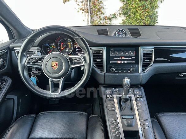 Porsche Macan Turbo PDK 294 kW image number 8