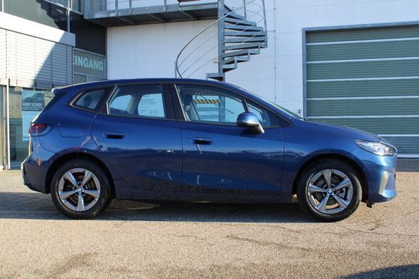 BMW 218d Active Tourer 110 kW image number 3