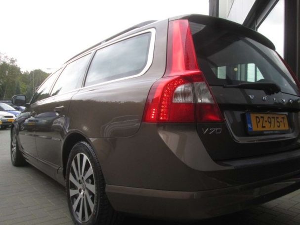 Volvo V70 D2 Summum 84 kW image number 6