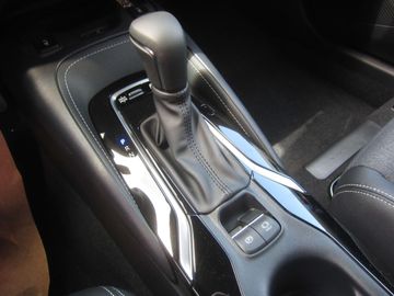 Car image 11