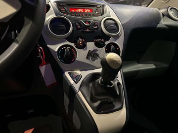 Car image 20