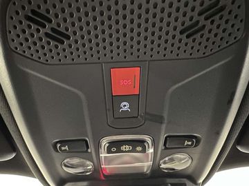 Car image 36