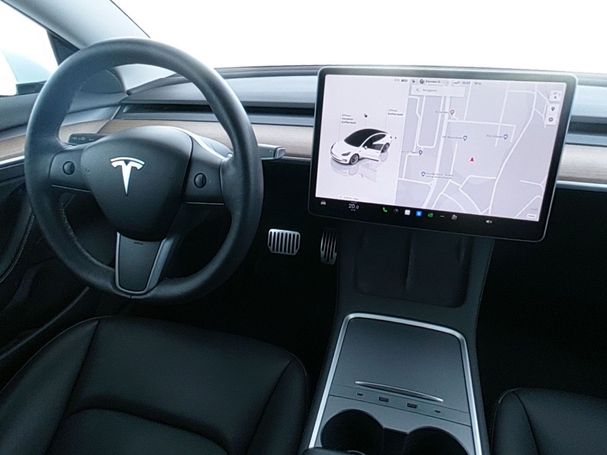 Tesla Model 3 208 kW image number 14