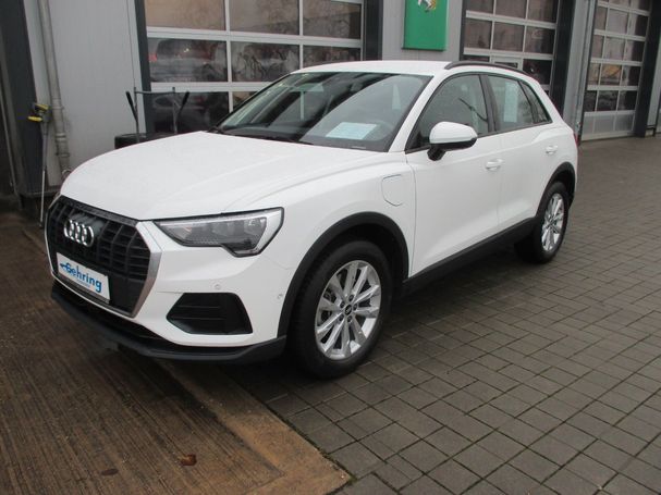 Audi Q3 45 TFSIe 180 kW image number 1