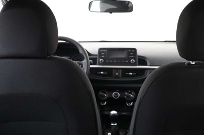 Car image 31