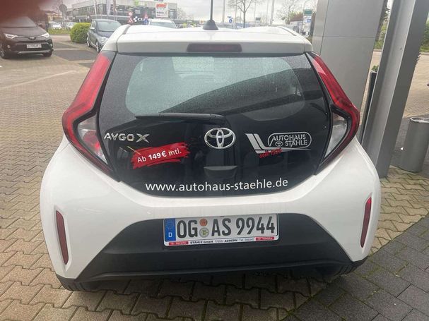 Toyota Aygo X 53 kW image number 3