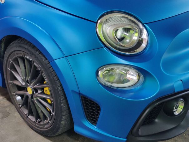 Abarth 595 Competizione 1.4 T-Jet 180 132 kW image number 19