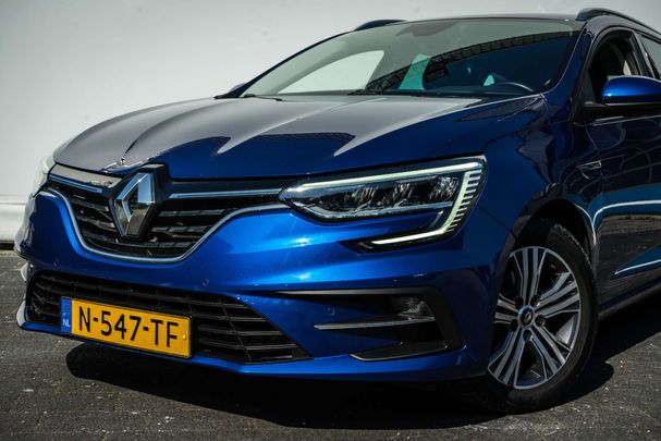 Renault Megane Estate TCe 140 103 kW image number 2