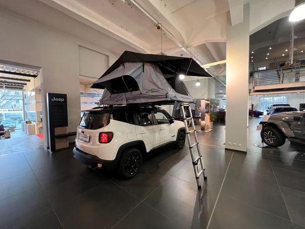 Jeep Renegade 1.5 e-Hybrid Upland 96 kW image number 11