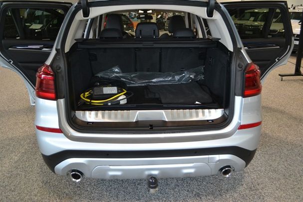 BMW X3 xDrive30e 216 kW image number 16